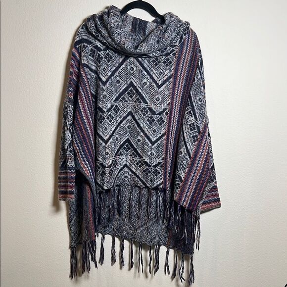 Be The One Poncho by Free People - Picture 2 of 7